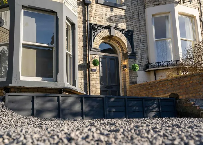 Westbourne * Scarborough